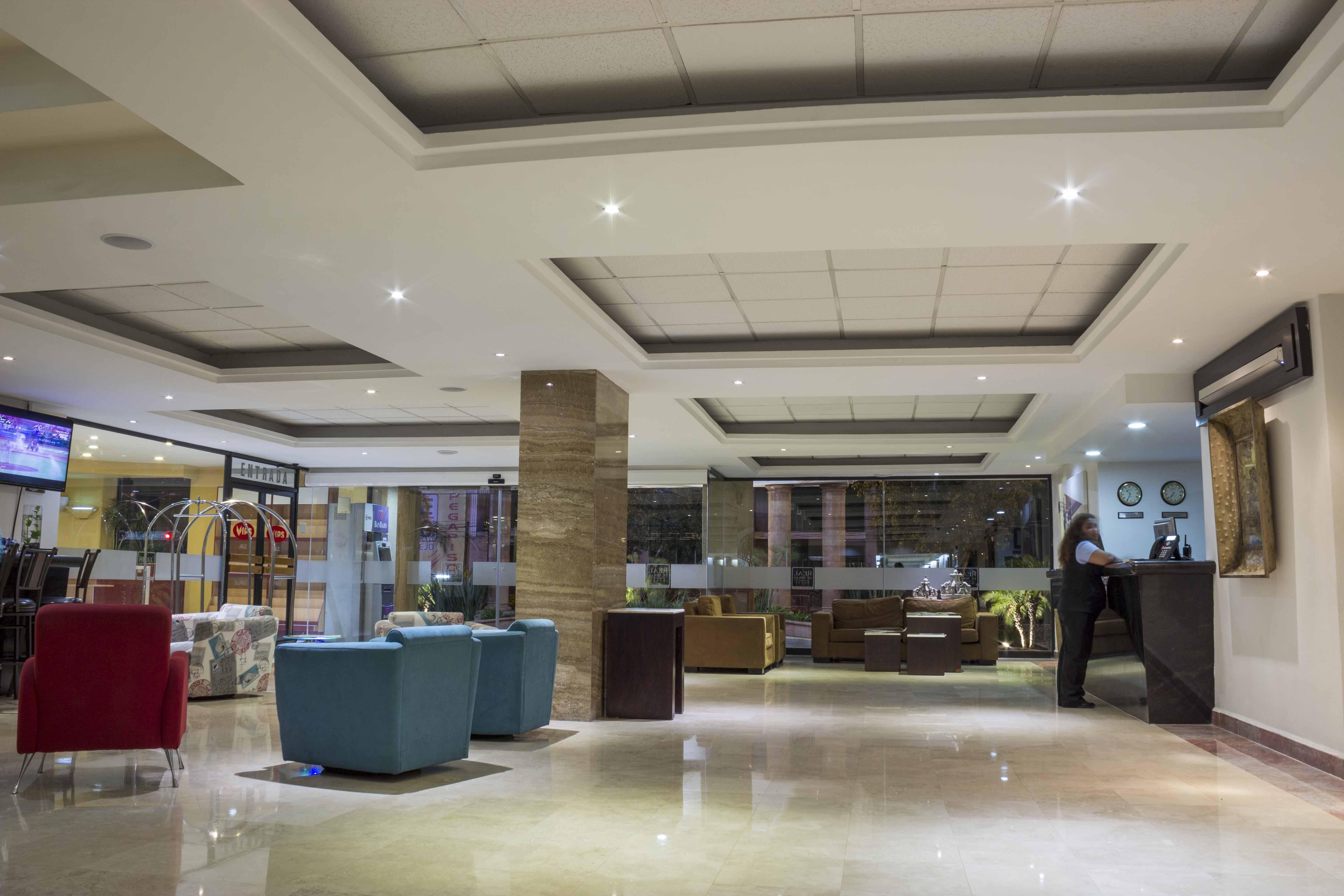Imperio De Angeles Executive Leon Poliforum Экстерьер фото