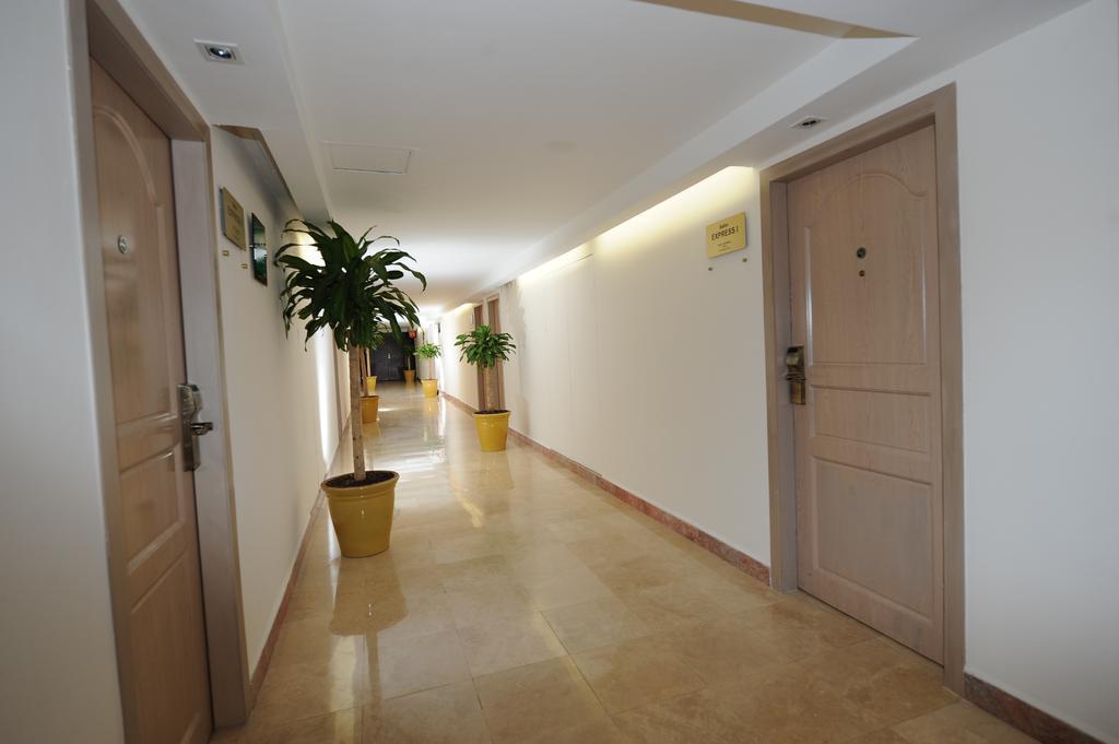 Imperio De Angeles Executive Leon Poliforum Экстерьер фото